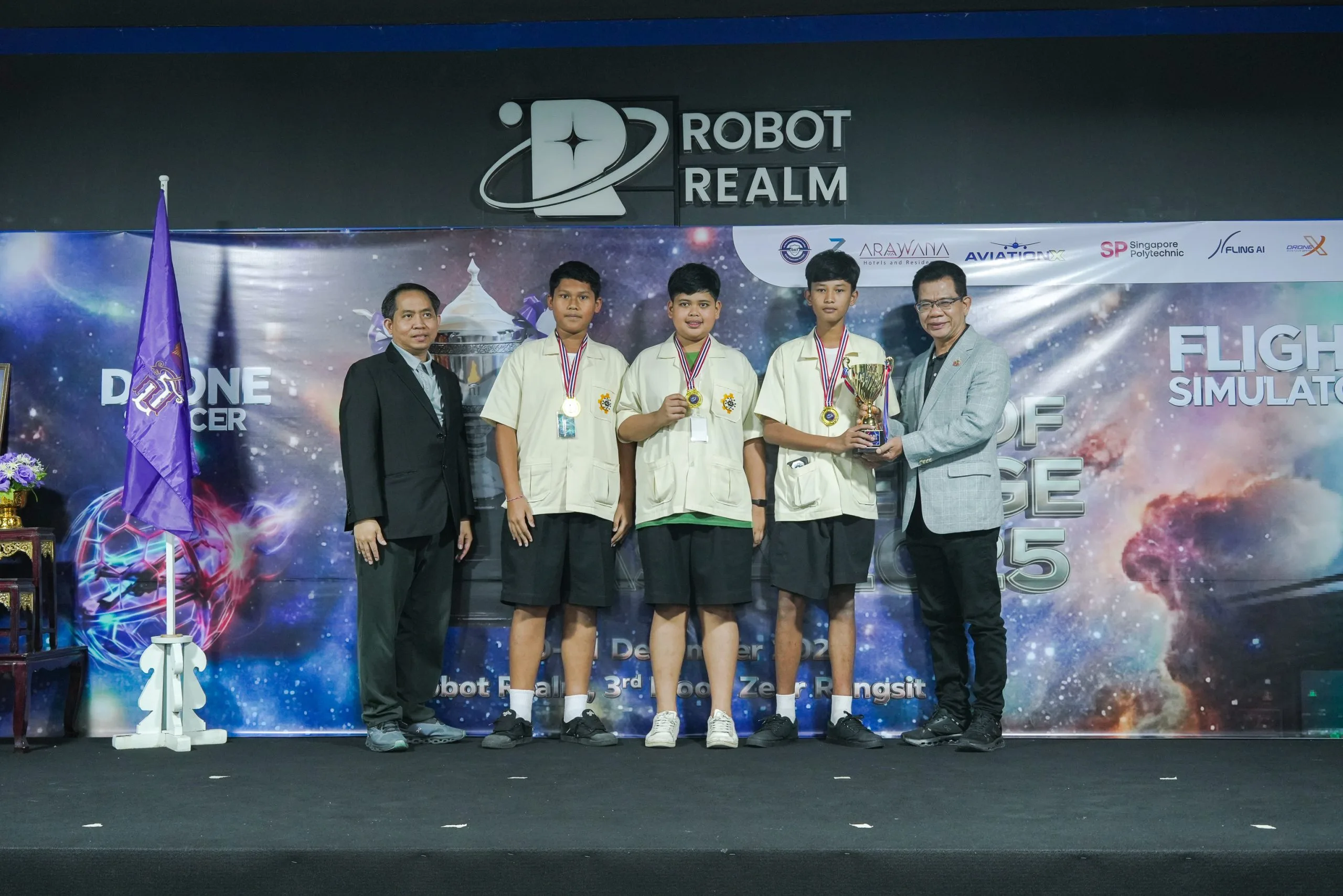 SPACE OF ASIAN 2025 (รับรางวัล)-11